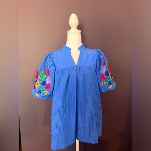 Umgee Top with puff floral sleeves